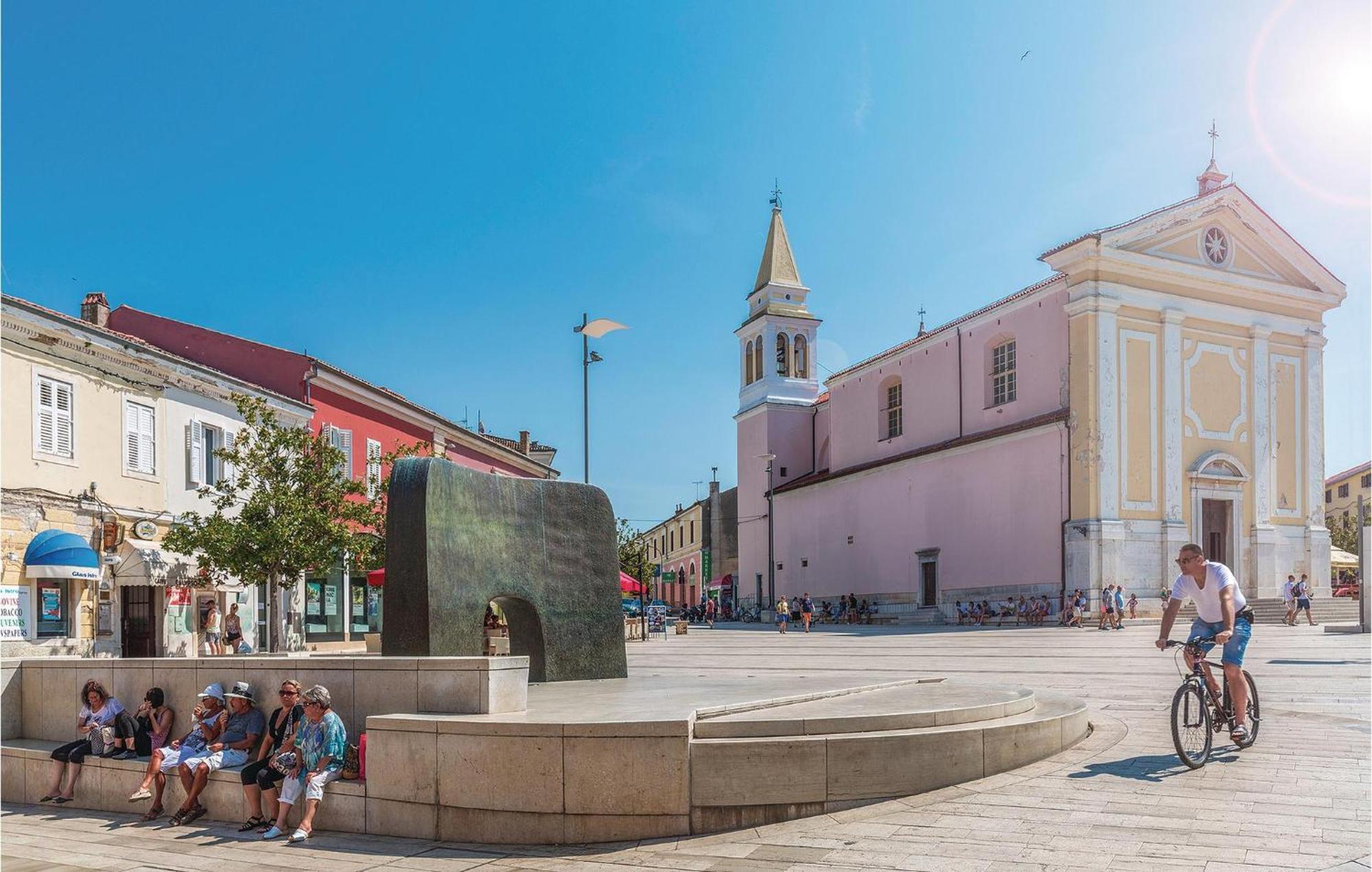 Cozy Apartment In Porec With Wifi Zewnętrze zdjęcie